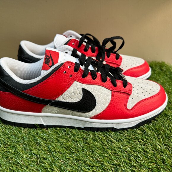 Nike By You Dunk Low Chicago Red Black White FJ2253-901 Men\'s Size 11 NEW